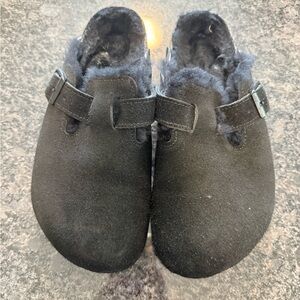 Birkenstock Black Fuzzy Clogs